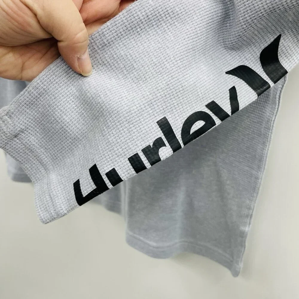 Hurley Youth Boys Size 10/12 Thermal Crew Neck Long Sleeve T-Shirt‎ in Gray 904